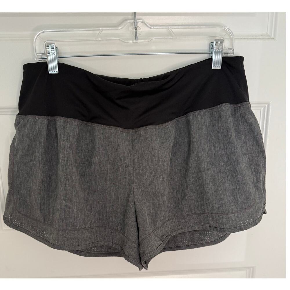 Champion Women's Gray Dri-Fit Running Shorts - Size XL